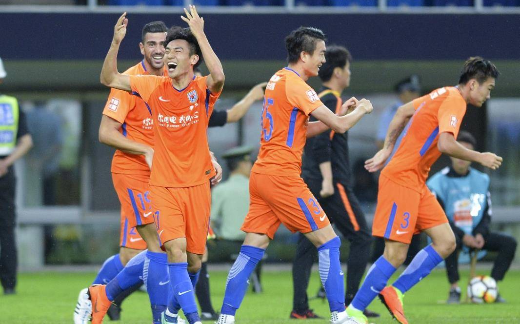 米兰体育官方-包含浙江队迎中超关键赛；赛后状态回暖；管理层满意；年轻球员得到机会的词条